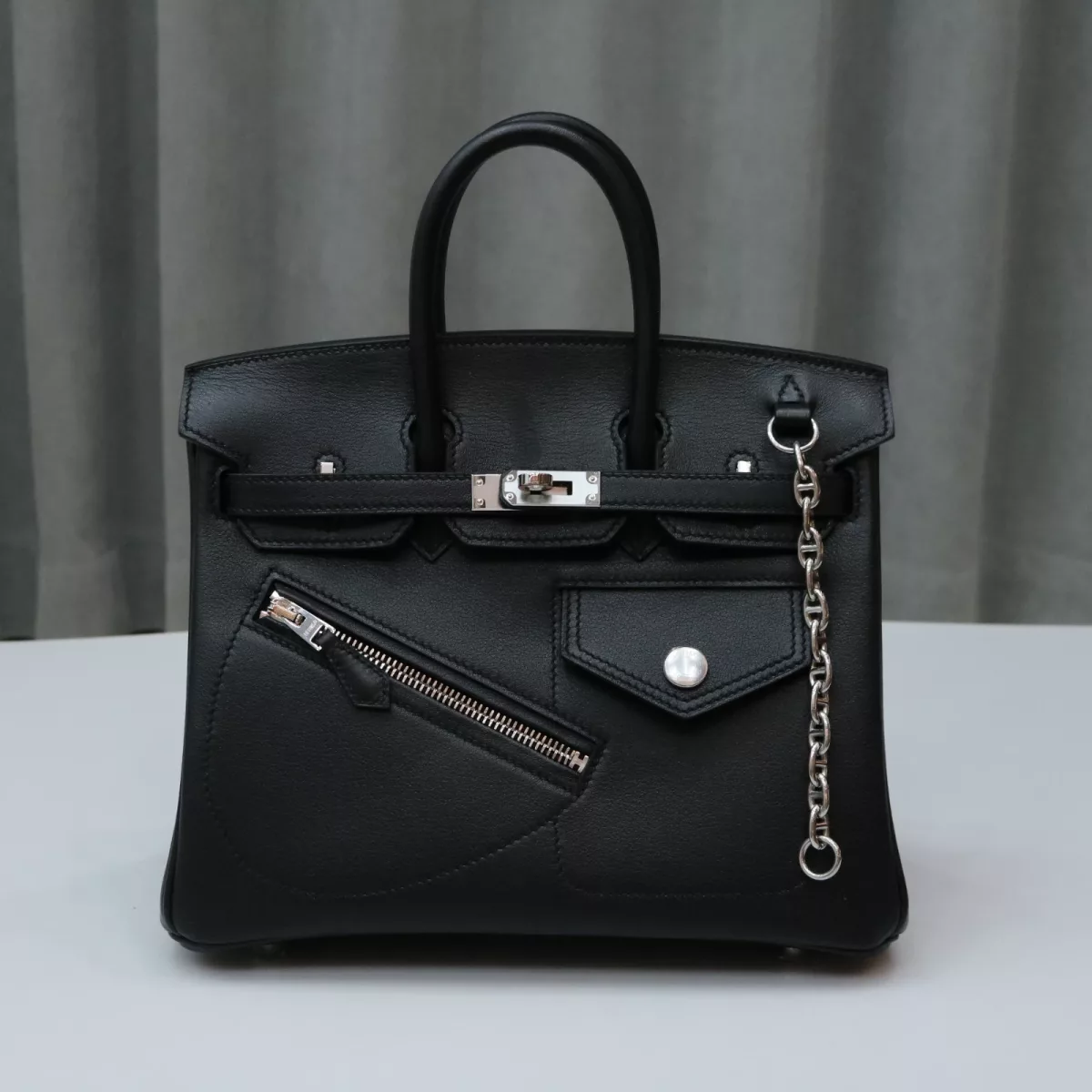 Birkin 25 Rock Black Volupto Leather with PHW