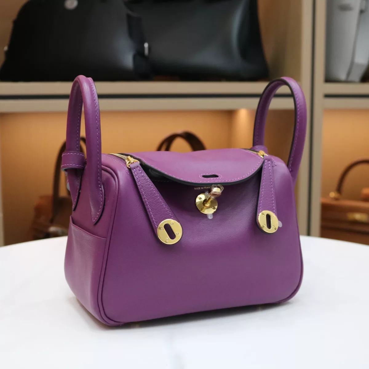 P9 Anemone swift lindy mini with ghw