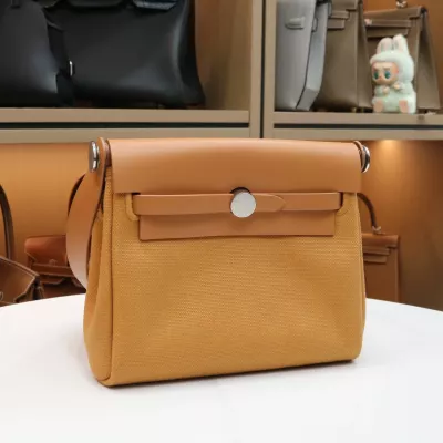 HERM&Egrave;S Herbag Zip Mini 20 sesame (2S) Palladium Hardware